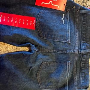 Brand new with tags Kimes “Aubrey” jeans